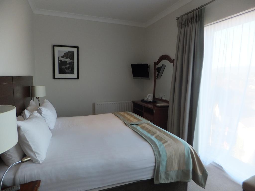 בריי The Royal Hotel & Leisure Centre מראה חיצוני תמונה
