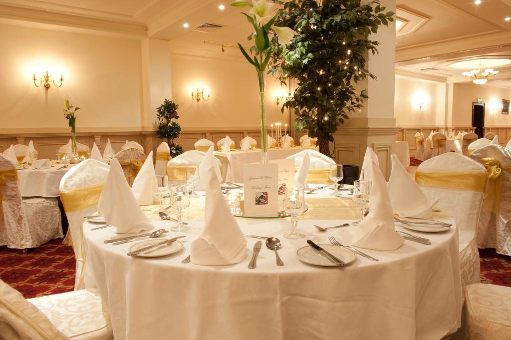 בריי The Royal Hotel & Leisure Centre מראה חיצוני תמונה
